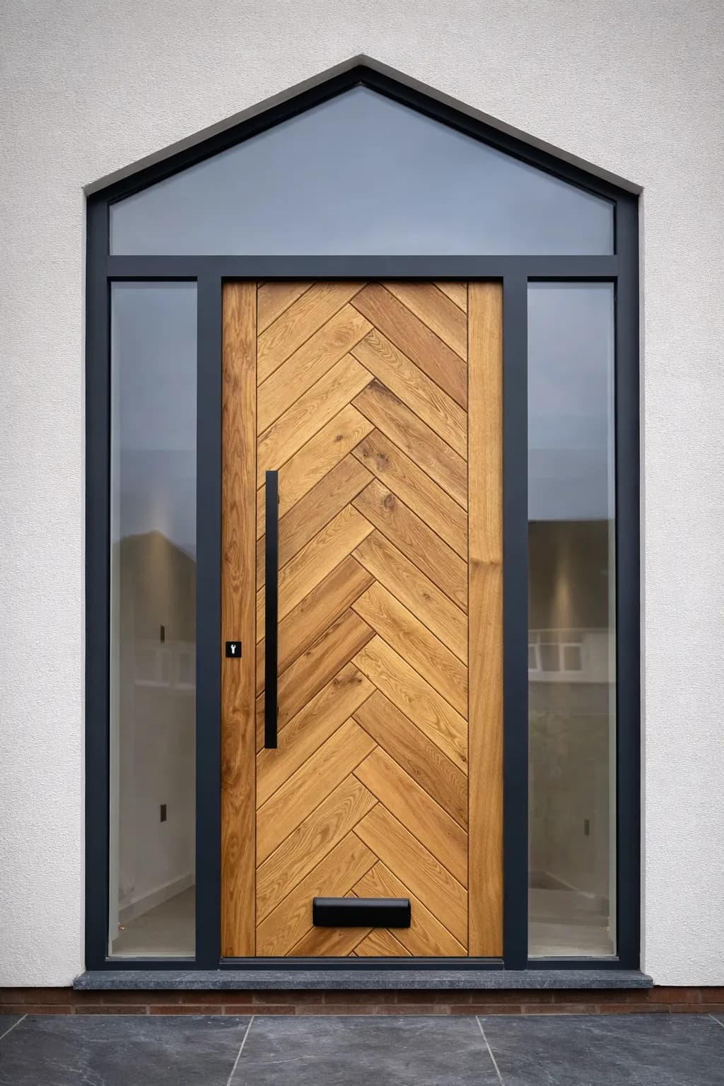 Contemporary timber pivot door (9)